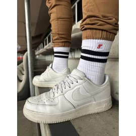 Retro Sk8erboy – fehér zoknik prémium stílusban